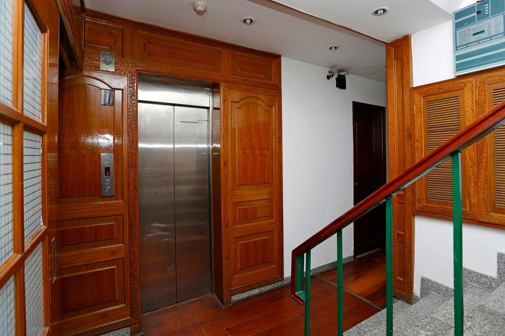 Oyo 367 Hotel Forest Green Nova Deli Exterior foto